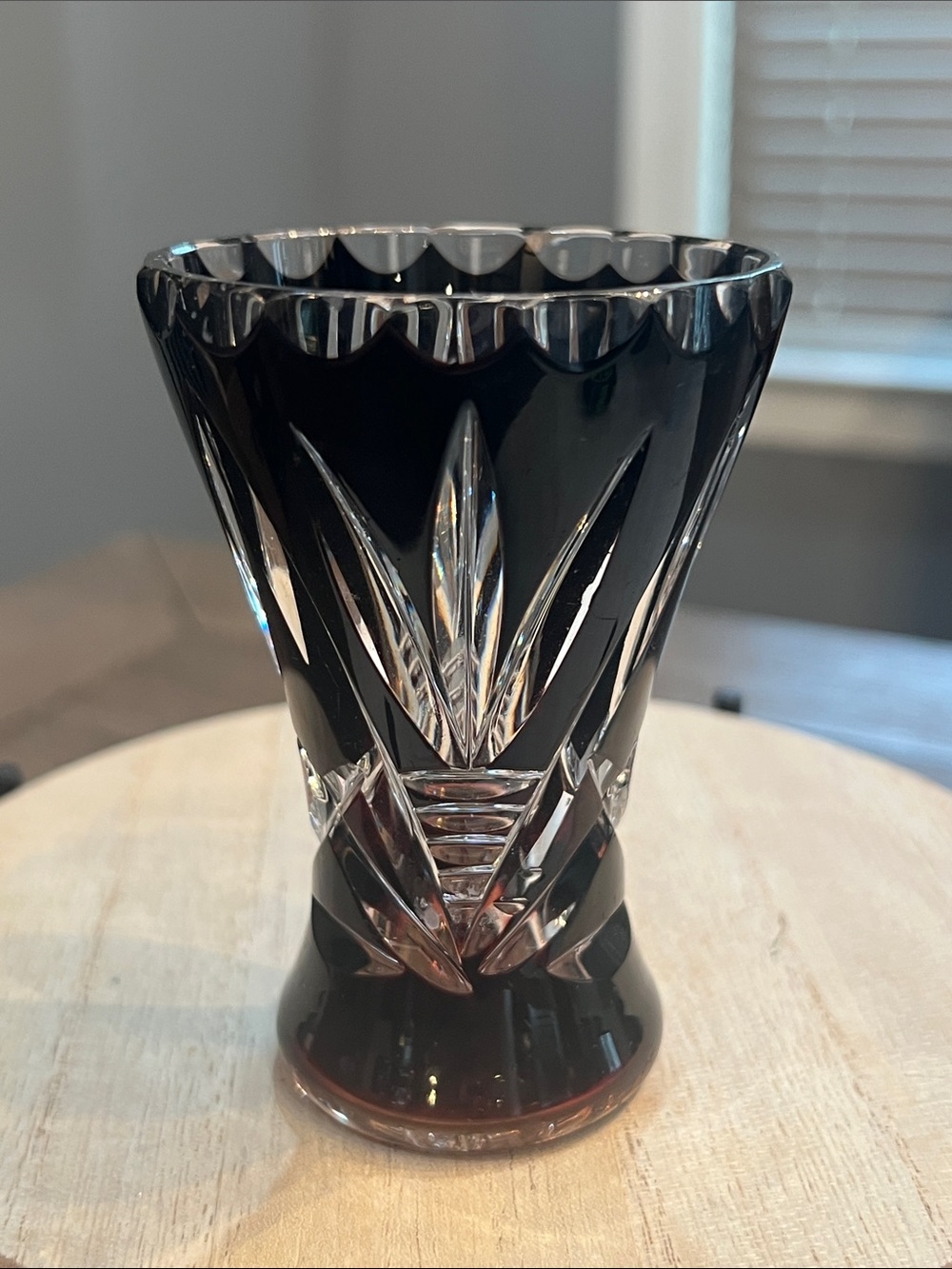 Black Amethyst Mini Glass Vase
